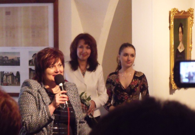 13-Marie Borkovcova Tetiana a Kristyna Stepasjuk.jpg